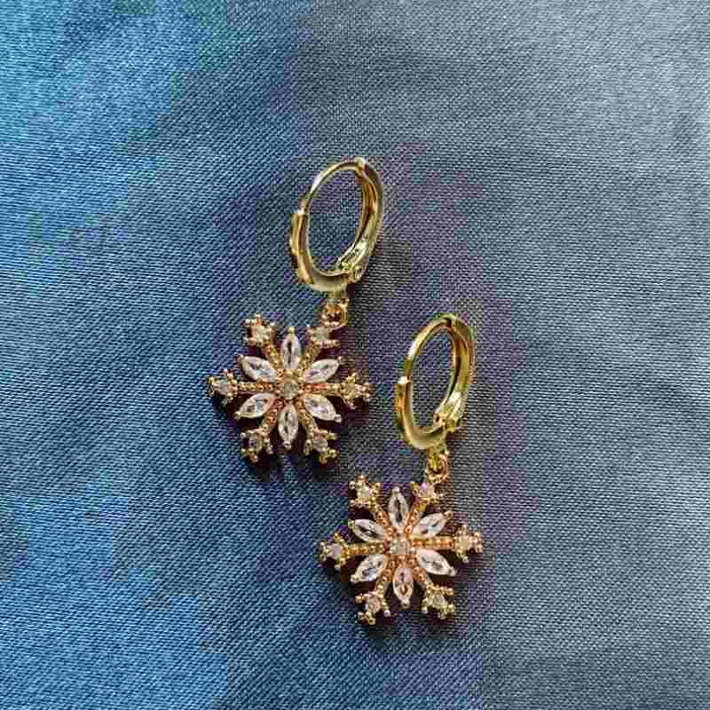 Dainty Gold 925 Sterling Silver Snowflake Dangle Earrings Christmas Gift